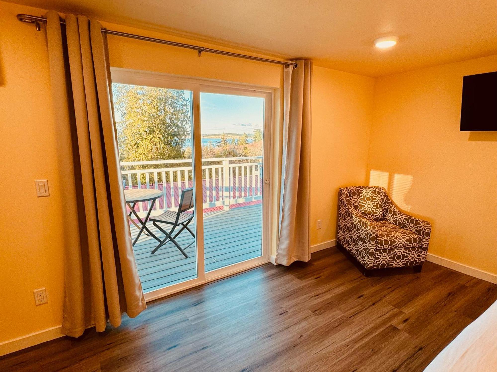 Anacortes Ship Harbor Inn Ngoại thất bức ảnh