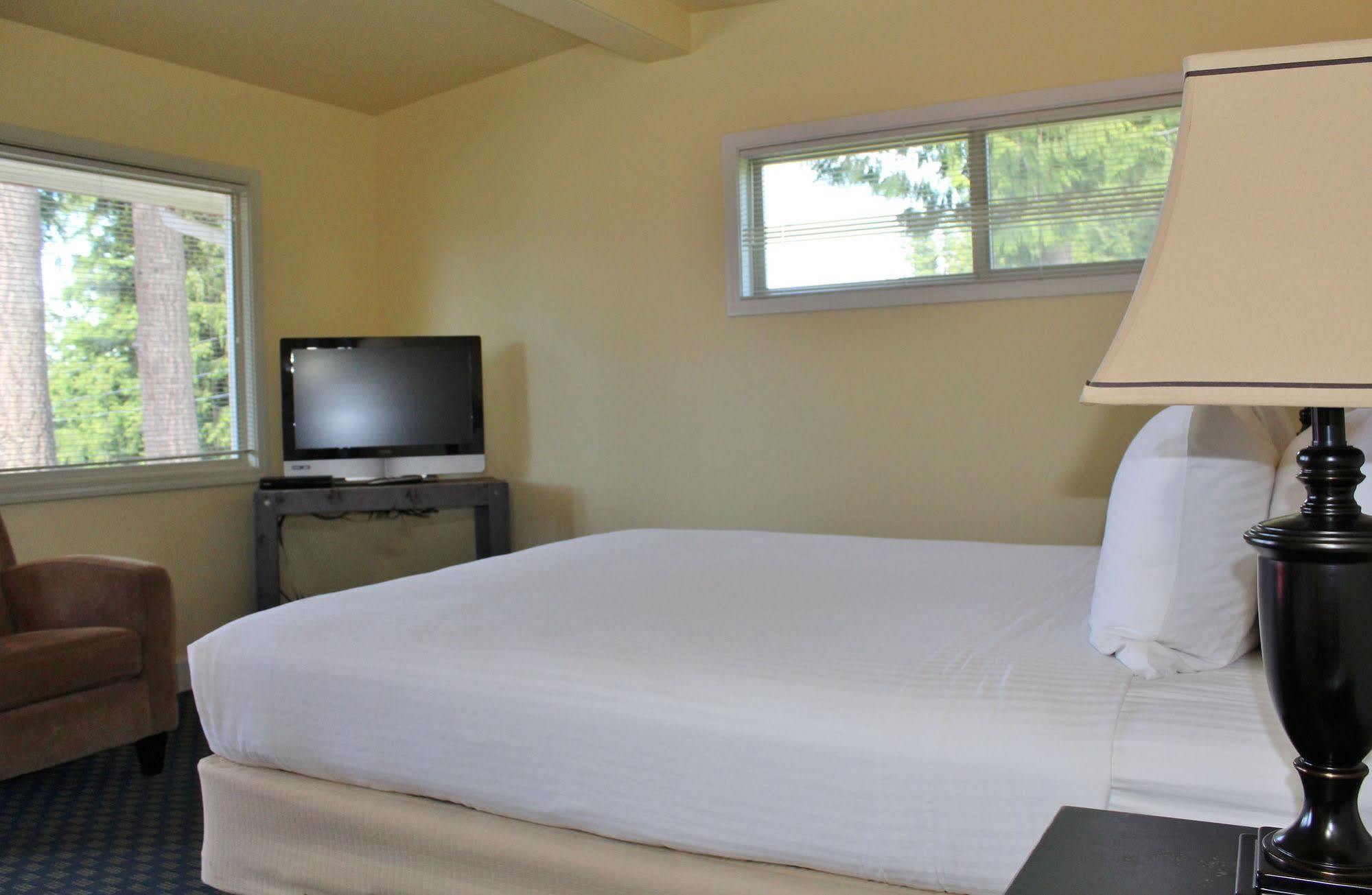 Anacortes Ship Harbor Inn Ngoại thất bức ảnh